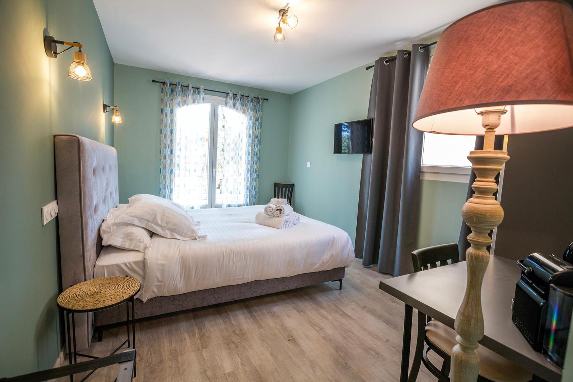 Domaine De La Mautanne Aparthotel Sainte-Tulle Kültér fotó