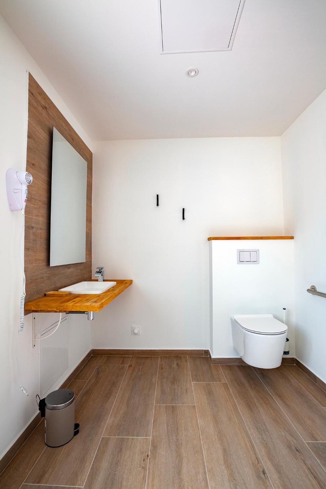Domaine De La Mautanne Aparthotel Sainte-Tulle Kültér fotó