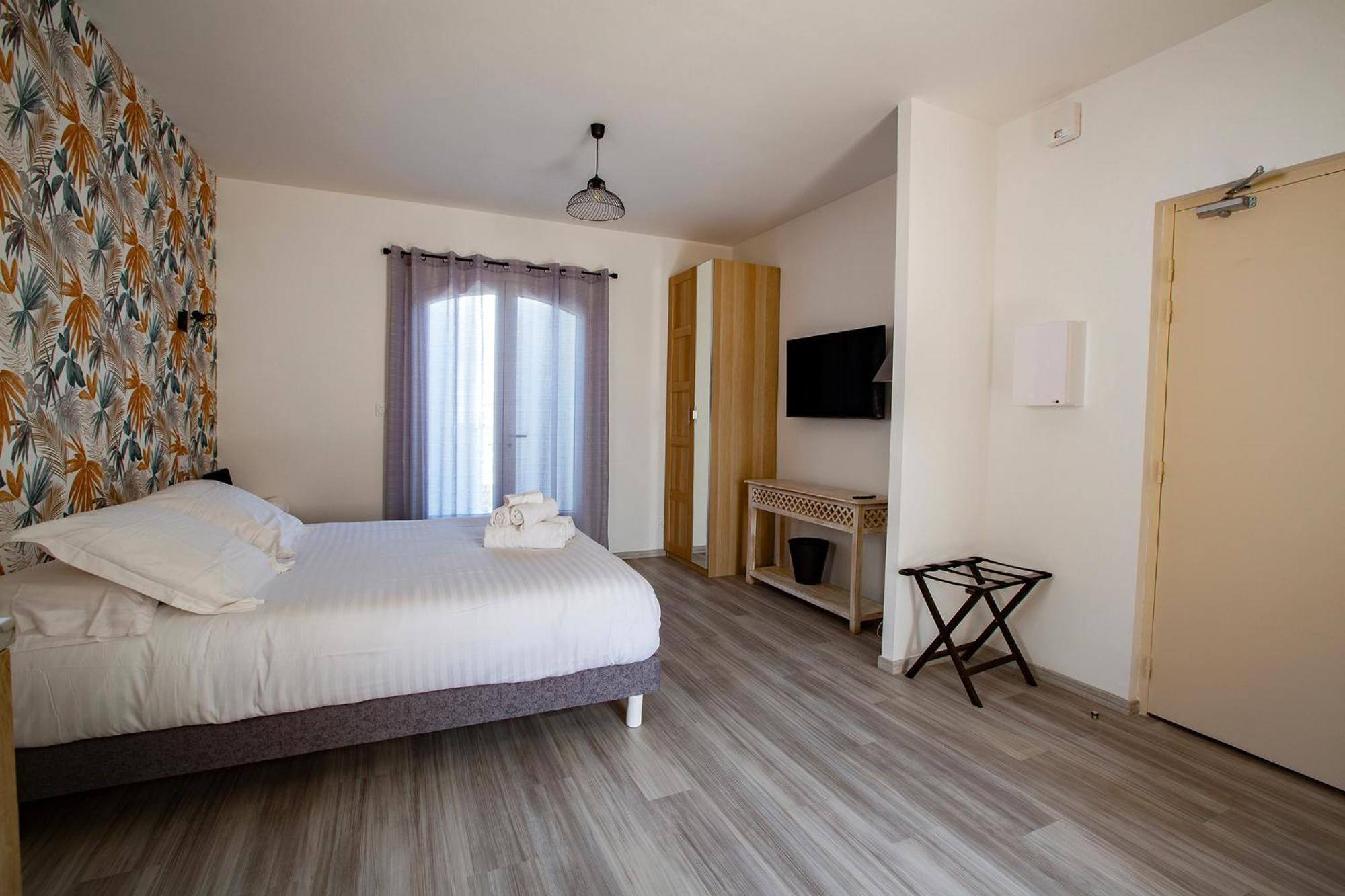 Domaine De La Mautanne Aparthotel Sainte-Tulle Kültér fotó